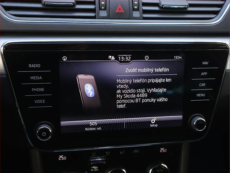 Škoda Superb (2021) Ambition 1.5 TSI, Automat - fotka 20 z 22