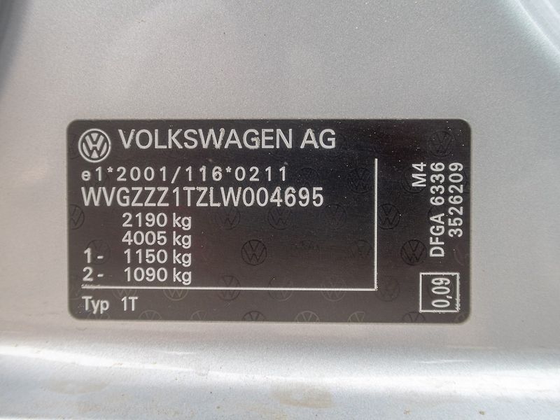 Volkswagen Touran (2019) 2.0TDI 110KW – Cebia 5*! - fotka 49 z 53