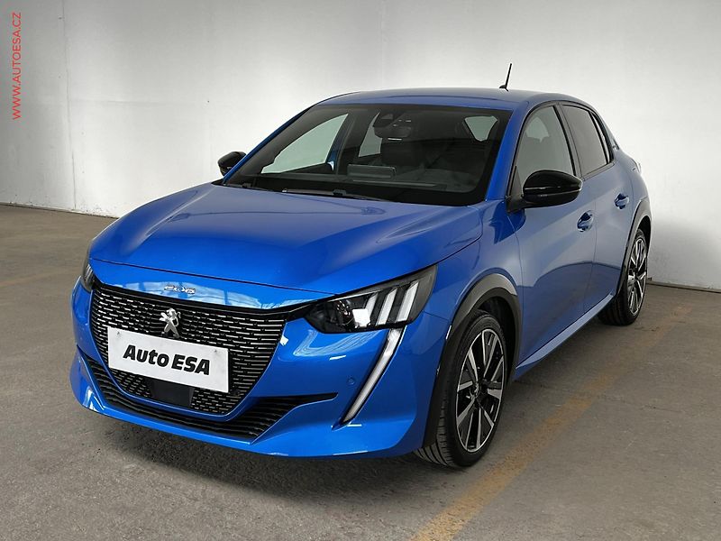 Peugeot 208 (2019) 1.2 PT, GT, LED, navi - fotka 3 z 19
