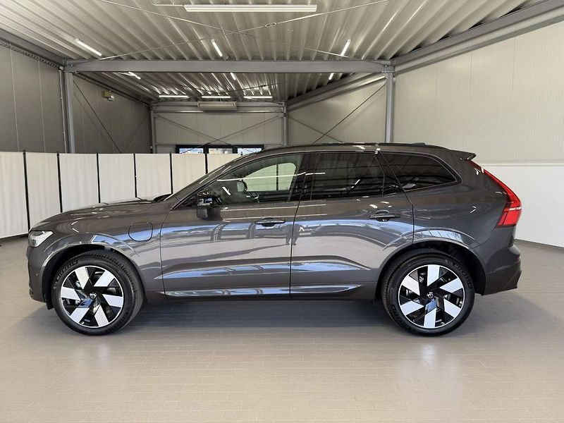 Volvo XC60 (2025) T8 AWD  ULTRA Dark 2025 - fotka 6 z 16