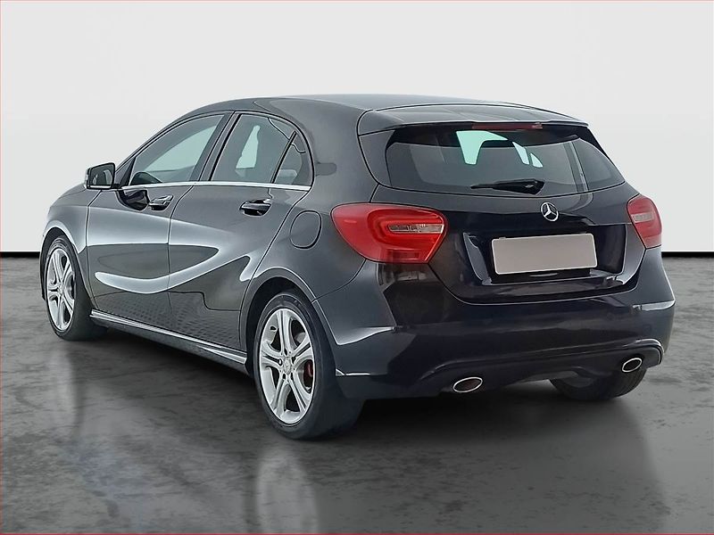 Mercedes-Benz Třídy A (2014) A 180 d, Navi, Xenony - fotka 4 z 20