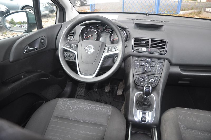 Opel Meriva 1.4i 16V 74kW - fotka 5 z 14