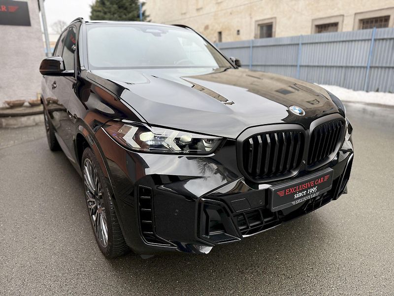 BMW X5 xDrive40d M-PRO Individual AIR - fotka 11 z 50