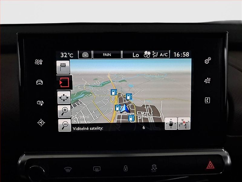 Citroën C4 Cactus (2016) 1.6 BlueHDi, ČR,1.maj - fotka 13 z 18