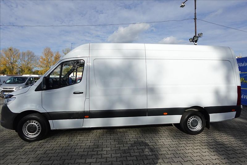 Mercedes-Benz Sprinter 3,0 CDI  319 CDI CHLAĎÁK KLIMA - fotka 3 z 31