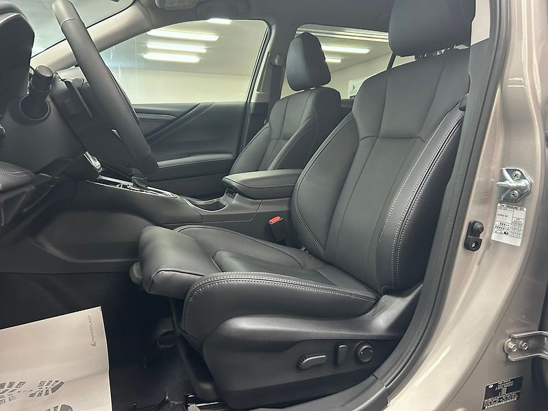 Subaru Outback (2025) 2.5 Comfort 2025 | Záruka - fotka 14 z 49