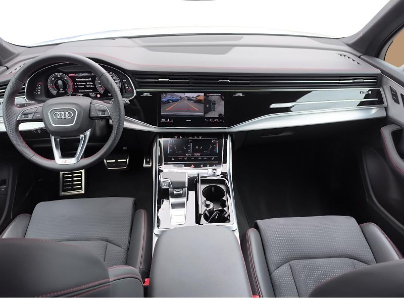 Audi Q7 3.0TDi 210kW S-line - fotka 5 z 26