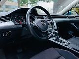 Volkswagen Passat 2.0TDI AUTOMAT VÝHŘEV SERVISKA - náhled 27