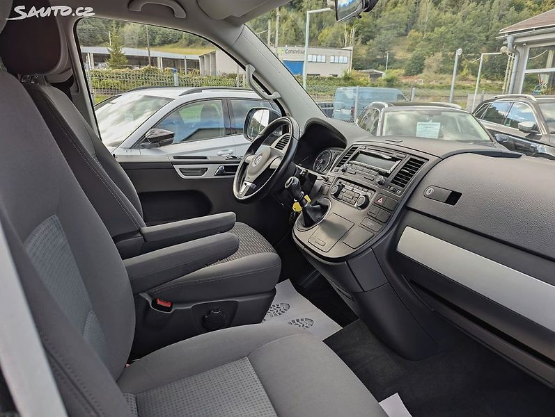Volkswagen Multivan 2.0 TDi 103kW HYDRAUL. PLOŠINA - fotka 8 z 22