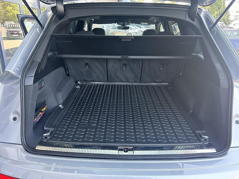 Audi SQ7 TDI 320 KW QUATTRO - fotka 15 z 24