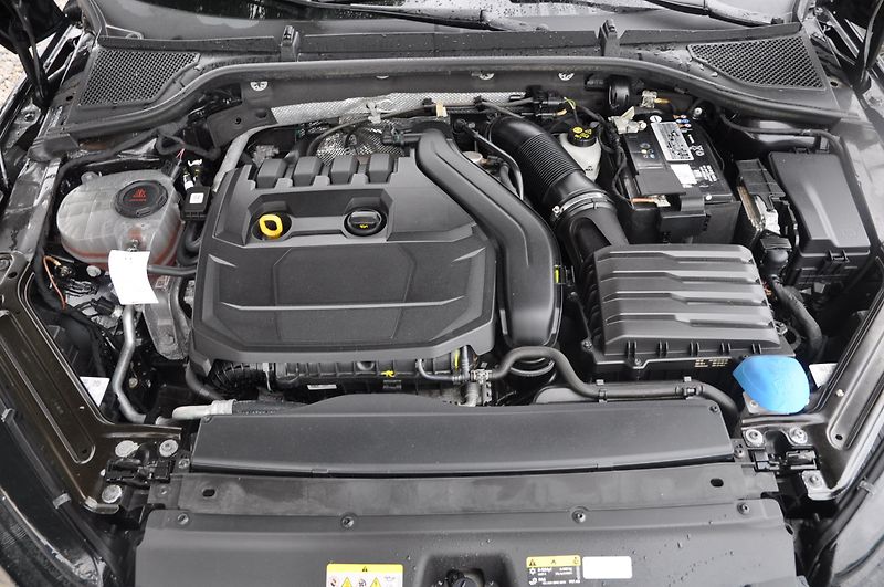 Škoda Octavia IV 1.5TSi 110kW KOMBI - fotka 9 z 17