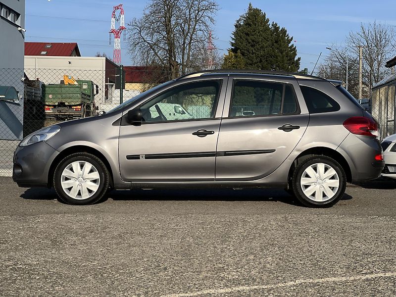 Renault Clio 1.2i 55kw ABS KOUPENO V ČR  - fotka 4 z 29