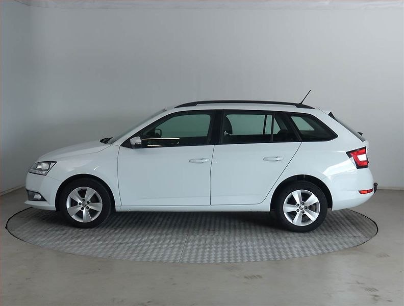 Škoda Fabia (2019) 1.0 TSI, Tempomat - fotka 3 z 17