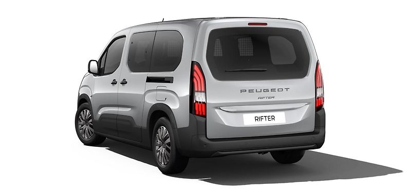 Peugeot Rifter (2026) LONG ALLURE BlueHDi 130 EAT8 - fotka 3 z 6