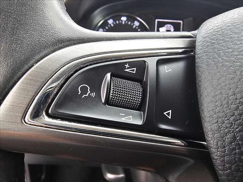 Škoda Rapid 1,2 TSi 66KW Joy DIG.KLIMA STK - fotka 16 z 46