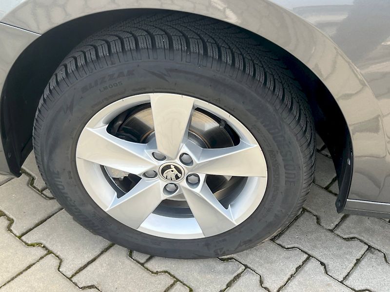Škoda Fabia (2024) Top Selection 1.0TSi 85kW 6° m - fotka 30 z 30
