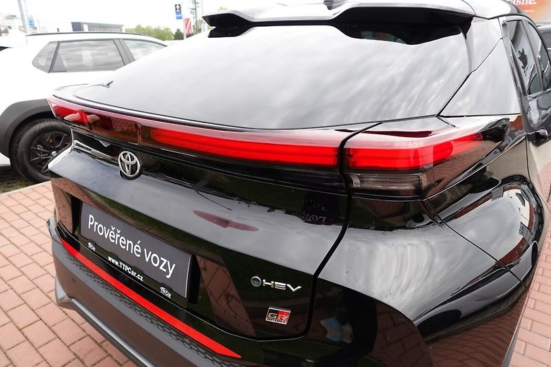 Toyota C-HR 2.0 HEV (4x4) GR SPORT Premier - fotka 35 z 36
