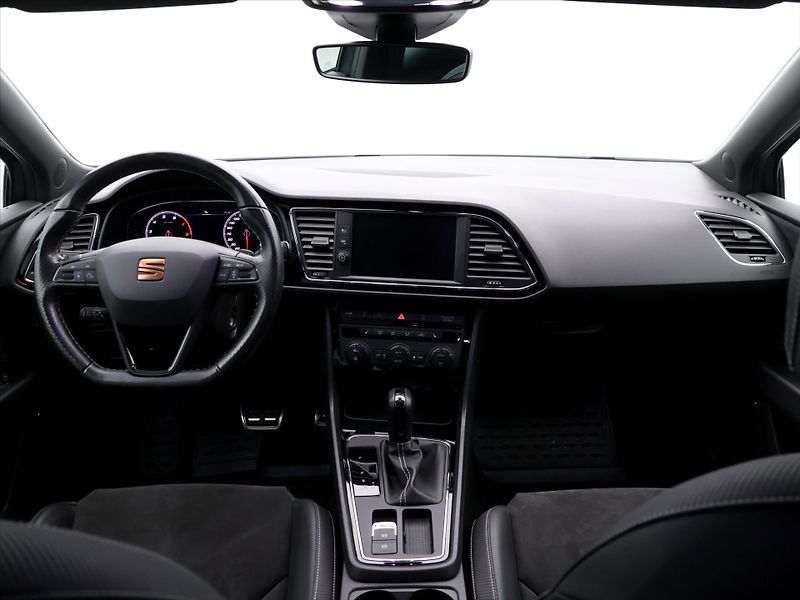 Seat Leon 2,0 TSI Cupra 221kW 4Drive DSG - fotka 24 z 31