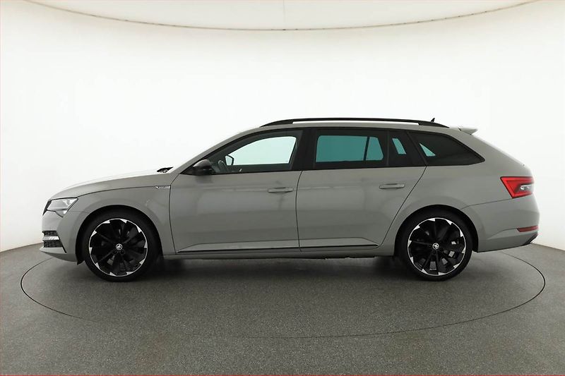 Škoda Superb (2021) Sportline iV 1.4 TSI PHEV - fotka 3 z 24