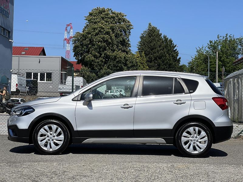 Suzuki SX4 S-Cross 1.4BJet 4x4 KLIMA KAMERA  - fotka 4 z 41