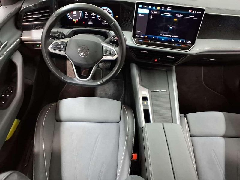 Volkswagen Passat 1.5eTSI ACC Kamera Asistence - fotka 7 z 8