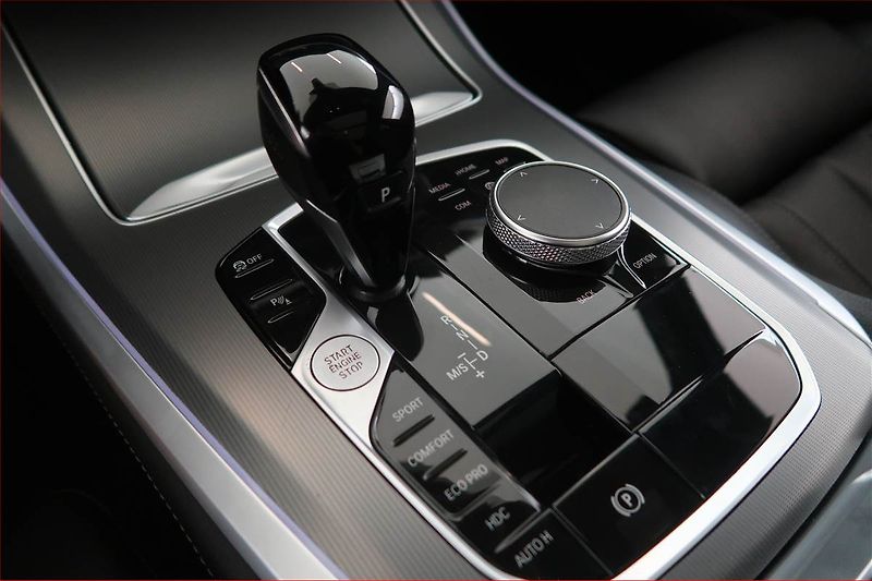 BMW X5 (2022) xDrive30d - fotka 13 z 21