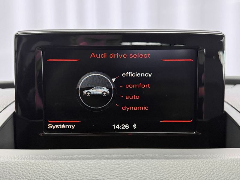 Audi Q3 1.4 TFSI S-TRONIC SPORT, ALCAN - fotka 15 z 23