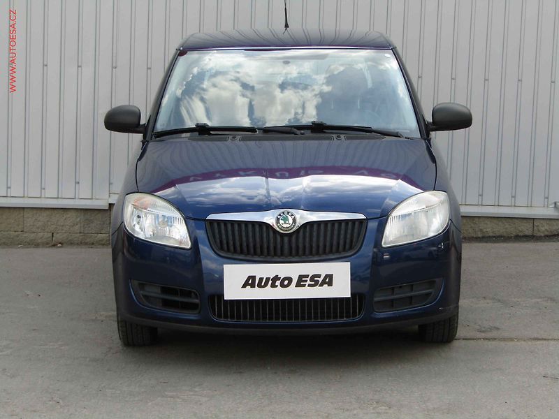 Škoda Fabia (2007) 1.2i, ČR, servis.kniha - fotka 2 z 14