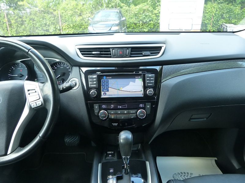 Nissan X-Trail 1.6 dCi - fotka 15 z 19