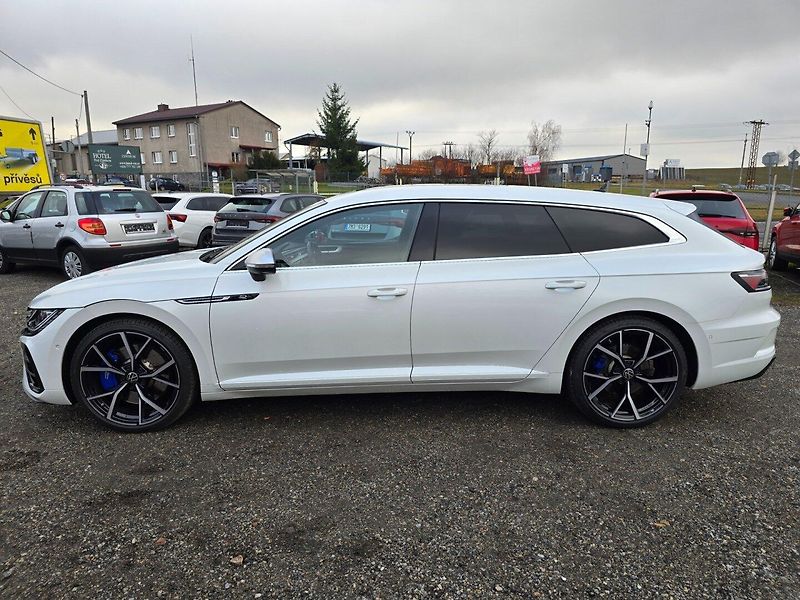 Volkswagen Arteon (2022) 2.0 TSi 235KW R-Line 4 motion - fotka 4 z 23