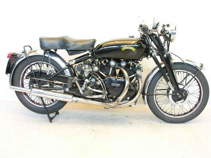 Motocykly britské značky Vincent se vyráběly přes třicet let. Na snímku je Vincent Rapide serie A z roku 1939. Foto: Wikimedia Commons, TR001, CC BY 3.0