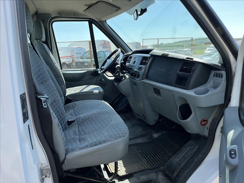 Ford Transit 2,4 TDCi 3.MÍSTA VALNÍK 411cm - fotka 10 z 29