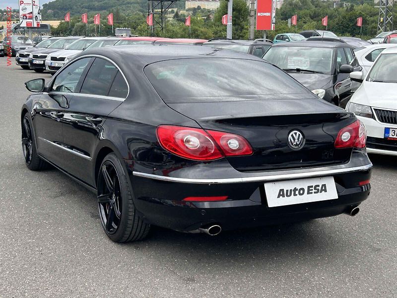 Volkswagen CC (2011) 3.6 FSi 4Motion, ČR, DSG - fotka 6 z 19