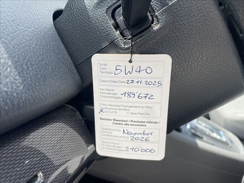 SsangYong Rodius 2,0 CRD 114kw 4x4 7mist odp.DP - fotka 25 z 28