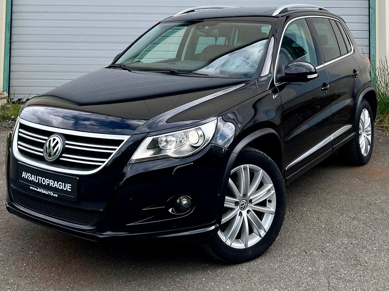 Volkswagen Tiguan (2010) DSG R-LINE VÝBAVA NIZKY NAJEZD - fotka 3 z 35