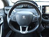 Peugeot 2008 (2015) 1.2 PureTech, Navi, Tempomat - náhled 16