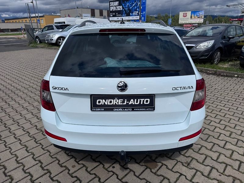 Škoda Octavia (2015) 1,6 TDI 81 KW TAŽNÉ KOLA - fotka 4 z 50