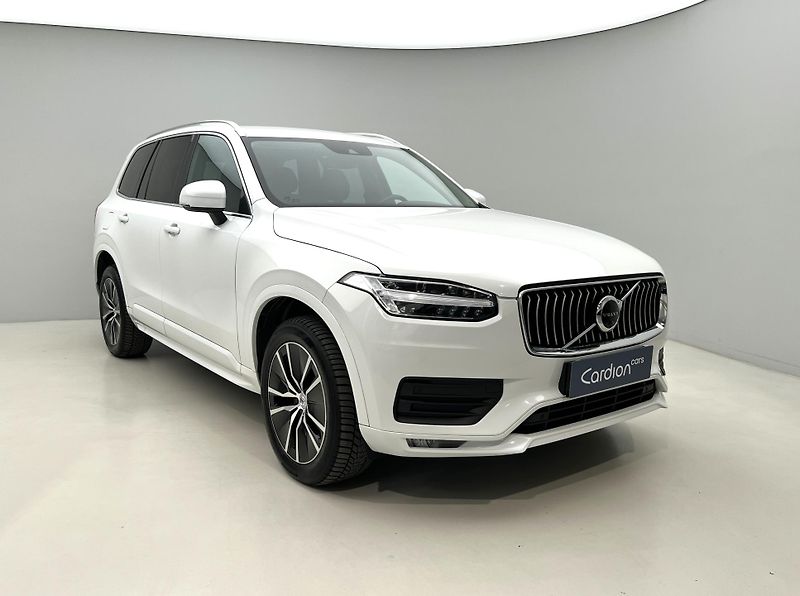 Volvo XC90 B5 AWD MOMENTUM AUT CZ - fotka 8 z 37