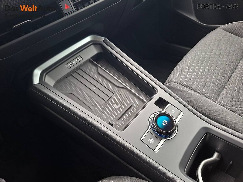 Volkswagen T-Roc (2026) Life 1.5 eTSI,DSG,85kW,Nový mo - fotka 19 z 30