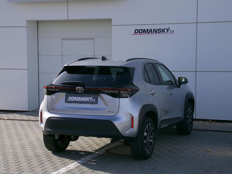 Toyota Yaris Cross (2025) Style 1,5 HEV AT - fotka 3 z 14
