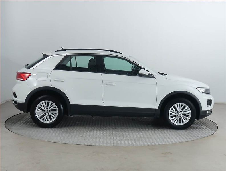 Volkswagen T-Roc (2020) 1.0 TSI, ČR,1.maj, Serv.kniha - fotka 6 z 18
