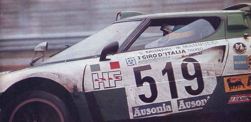 Trojice Munari, Ballestrieri a Barbasio u prototypu Lancie Stratos v Turíně v roce 1971.