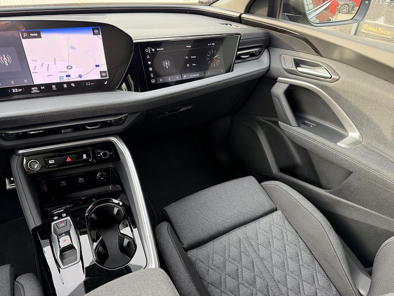 Audi Q5 (2026) TDI 150kW 4X4 S-LINE R20 3D!!! - fotka 25 z 51