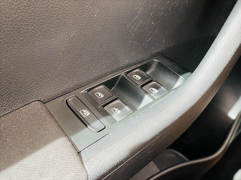 Škoda Fabia 1,4 TDI 66kW Style - fotka 12 z 24
