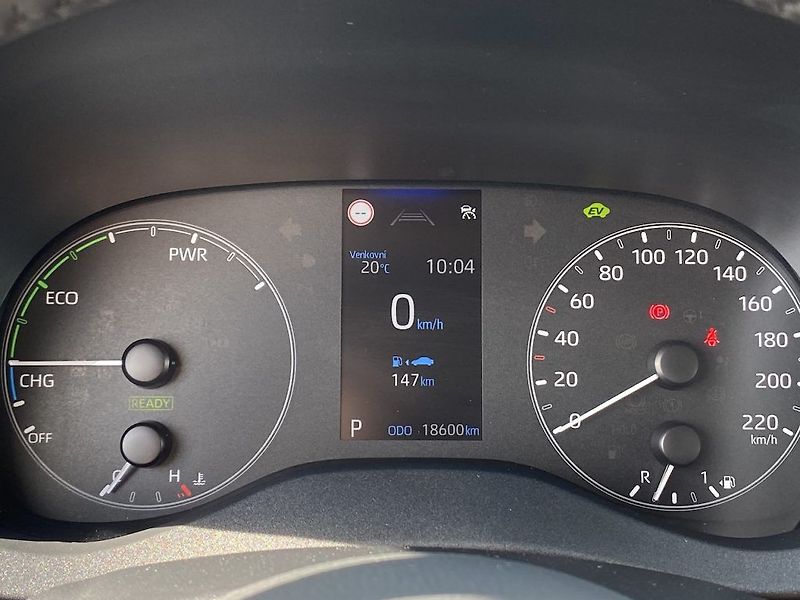 Toyota Yaris 1.5HEV, ČR-1m, Comfort, DPH - fotka 15 z 28