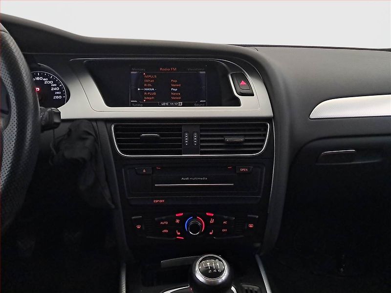 Audi A4 (2009) 2.0 TFSI, Serv.kniha, Navi - fotka 12 z 19