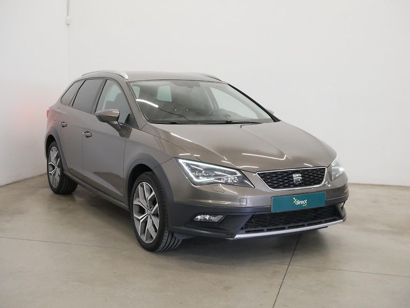 Seat Leon - fotka 8 z 28
