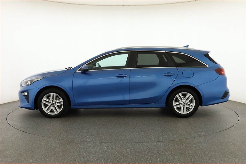 Kia Ceed (2021) 1.5 T-GDI, Navi, Tempomat - fotka 3 z 14