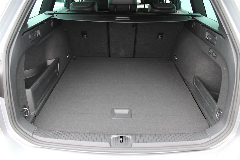 Volkswagen Passat 2.0 TDI 176kW ALLTRACK 4x4 ČR - fotka 12 z 30