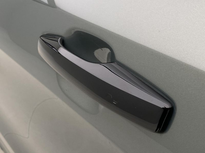 Lynk & Co 01 (2025) CORE PHEV AUT CZ 1.maj - fotka 20 z 95